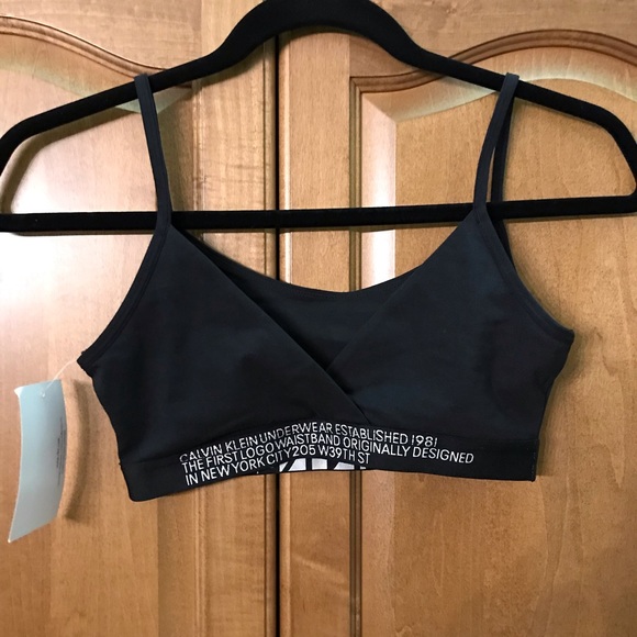 Calvin Klein sports bra - Picture 2 of 2